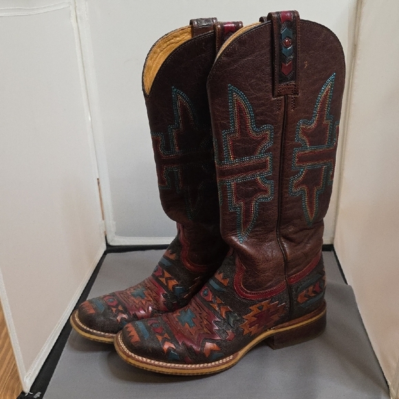 Tin Haul Shoes - Tin Haul SOUTH BY SW Brown Leather Western Boots with WOLF SOLE 7.5